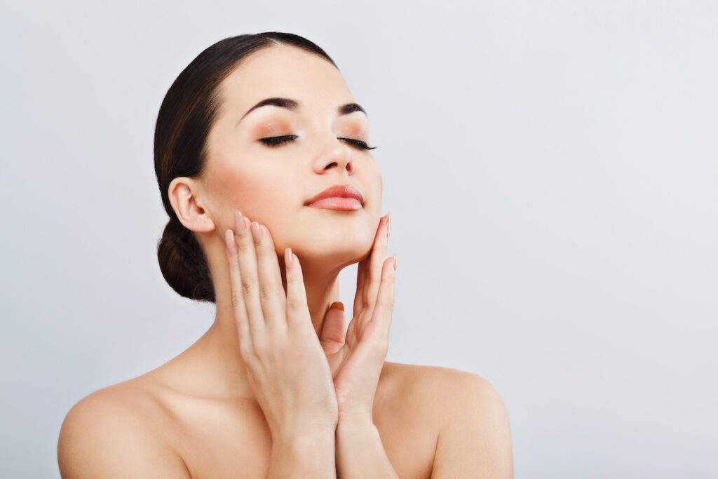 Mesoterapia facial en barcelona resultado mujer