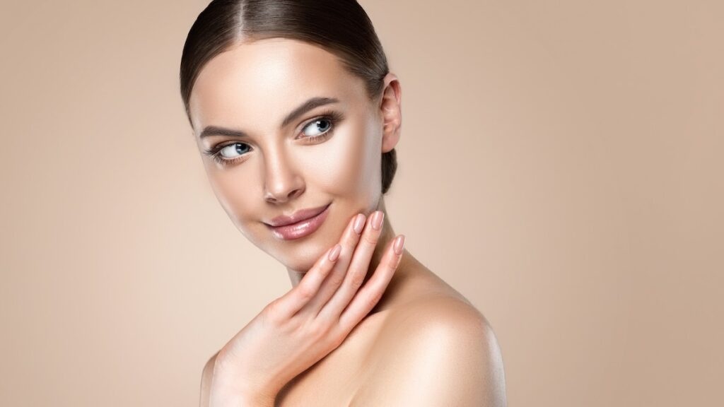 Tratamiento profhilo en barcelona mujer inyectable con ácido hialurónico